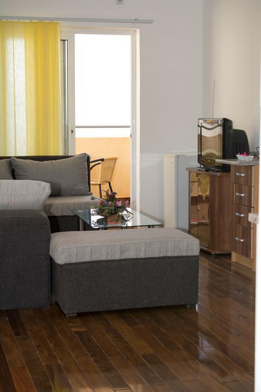 Apartments And Studios Anicic Utjeha Dış mekan fotoğraf